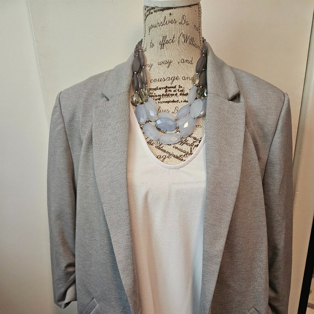 Statement Necklace - Picture 2 of 4